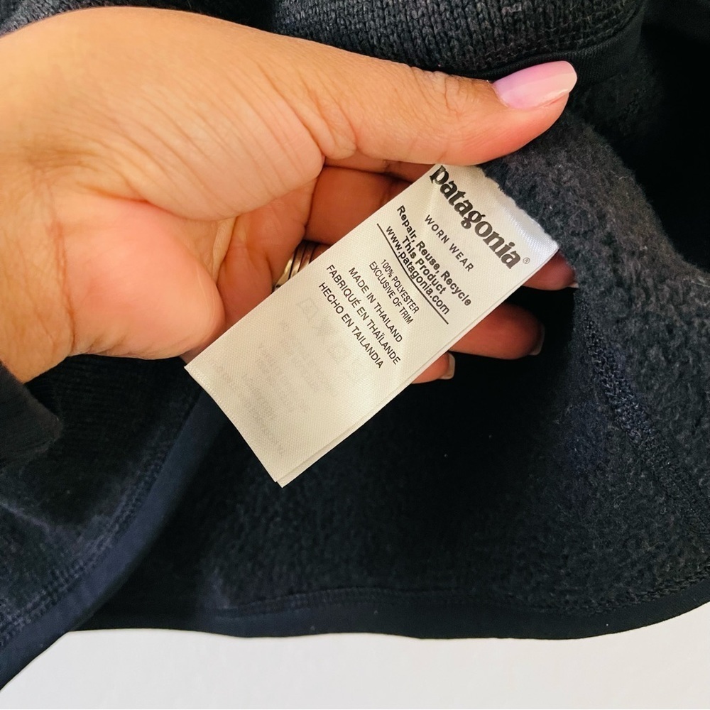 Patagonia Women's Black Better Sweater Zip-Up - Picture 7 of 8